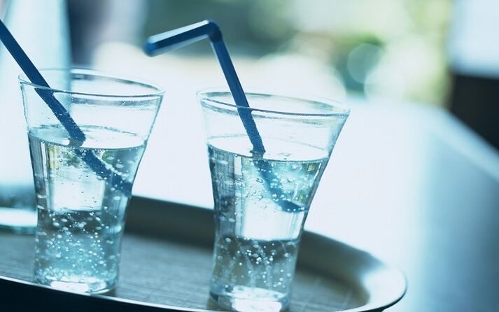 glass of water for weight loss